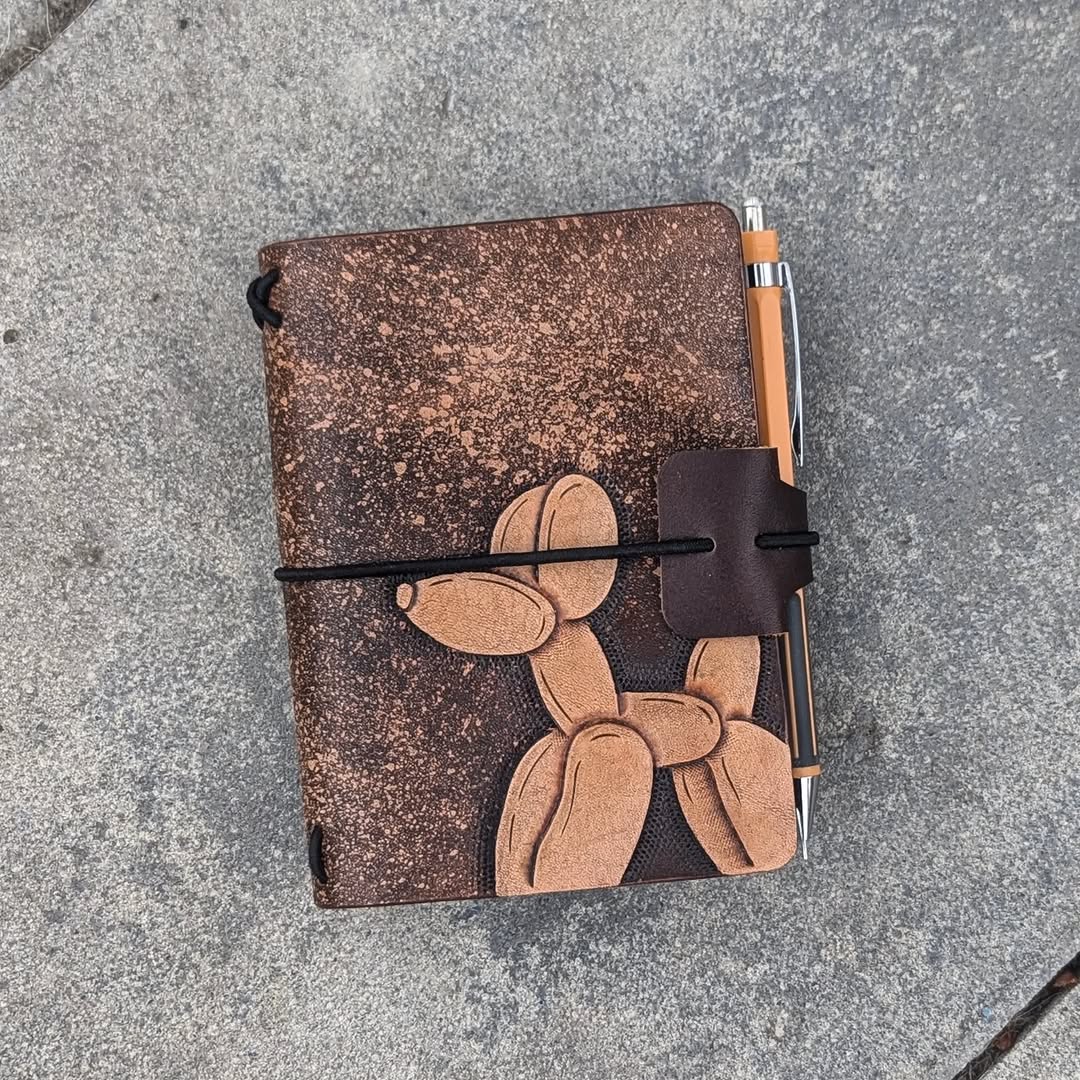 PASSPORT Traveller's Refillable Notebook | Tooled Balloon Dog