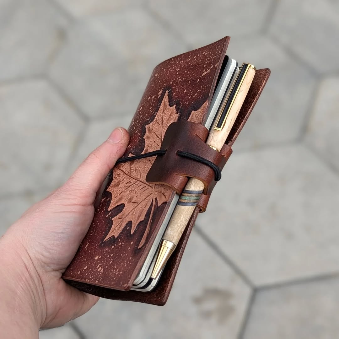 POCKET Traveller's Refillable Notebook | Tooled Natural Maple Leaf