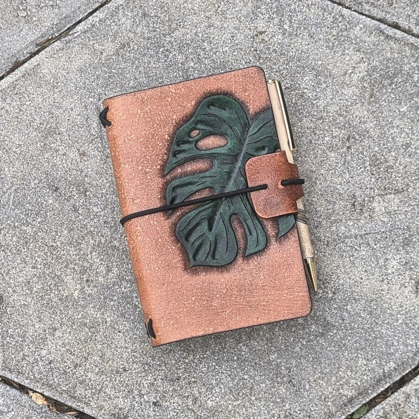 POCKET Traveller's Refillable Notebook | Tooled Painted Monstera Leaf