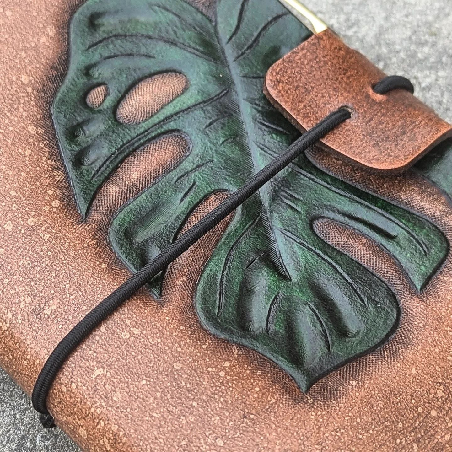 POCKET Traveller's Refillable Notebook | Tooled Painted Monstera Leaf