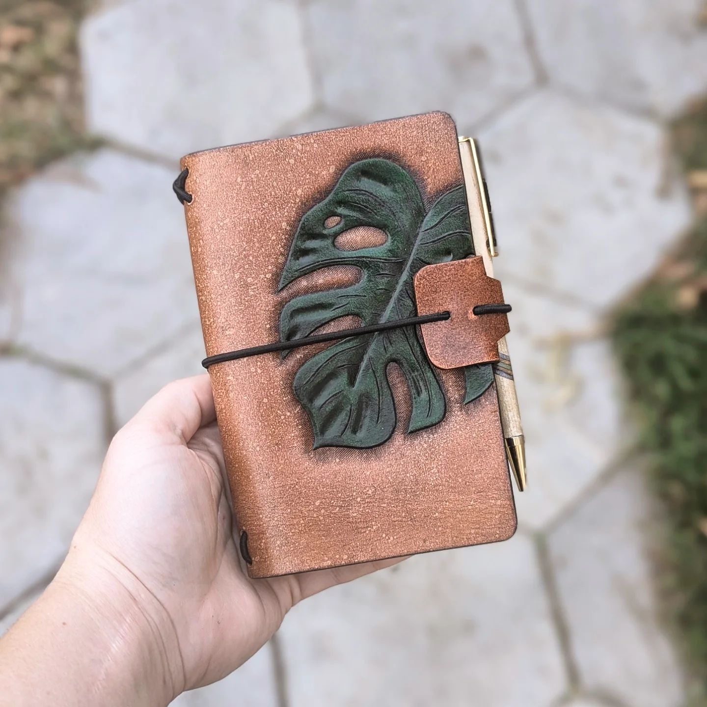 POCKET Traveller's Refillable Notebook | Tooled Painted Monstera Leaf
