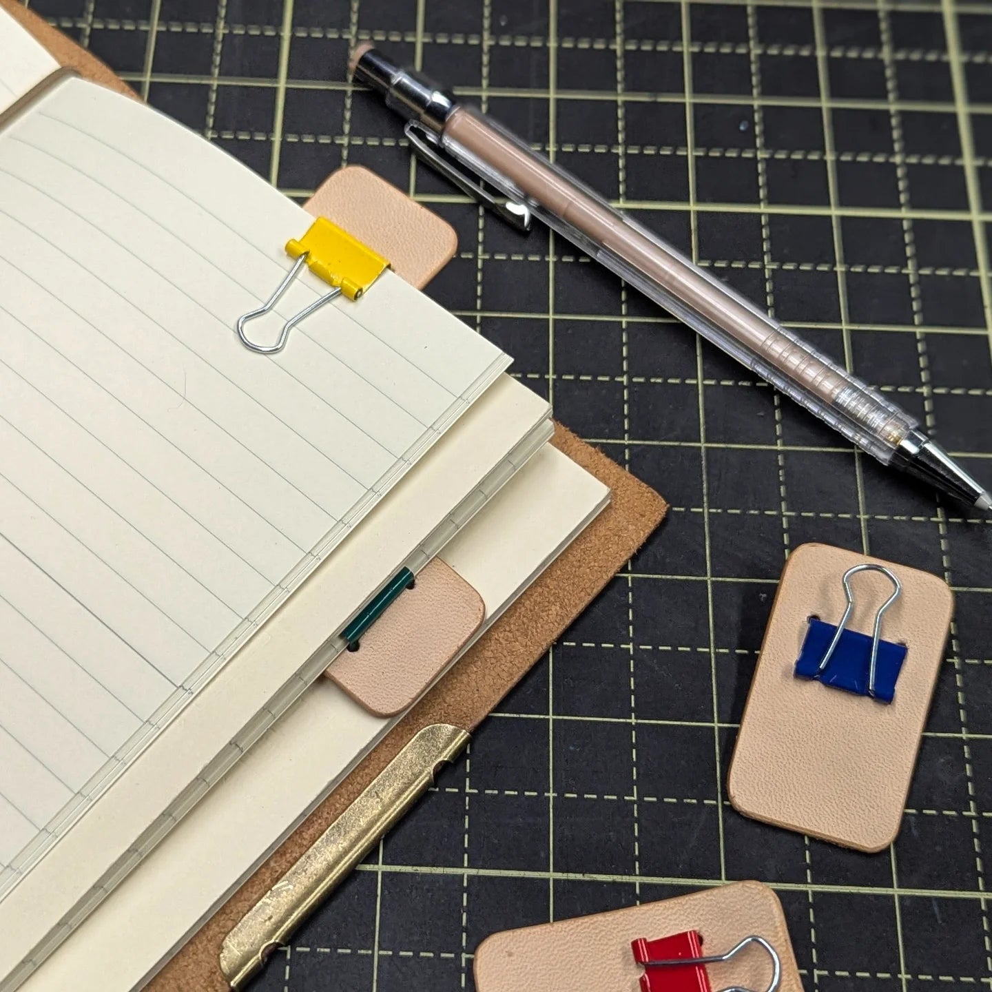 LEATHER BINDER CLIP TABS | Natural Veg, Set of Five, 15mm