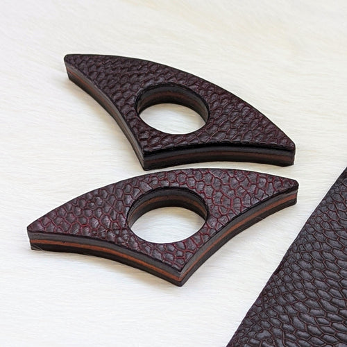 BOOK PAGE HOLDER | Stacked Beaver Tail