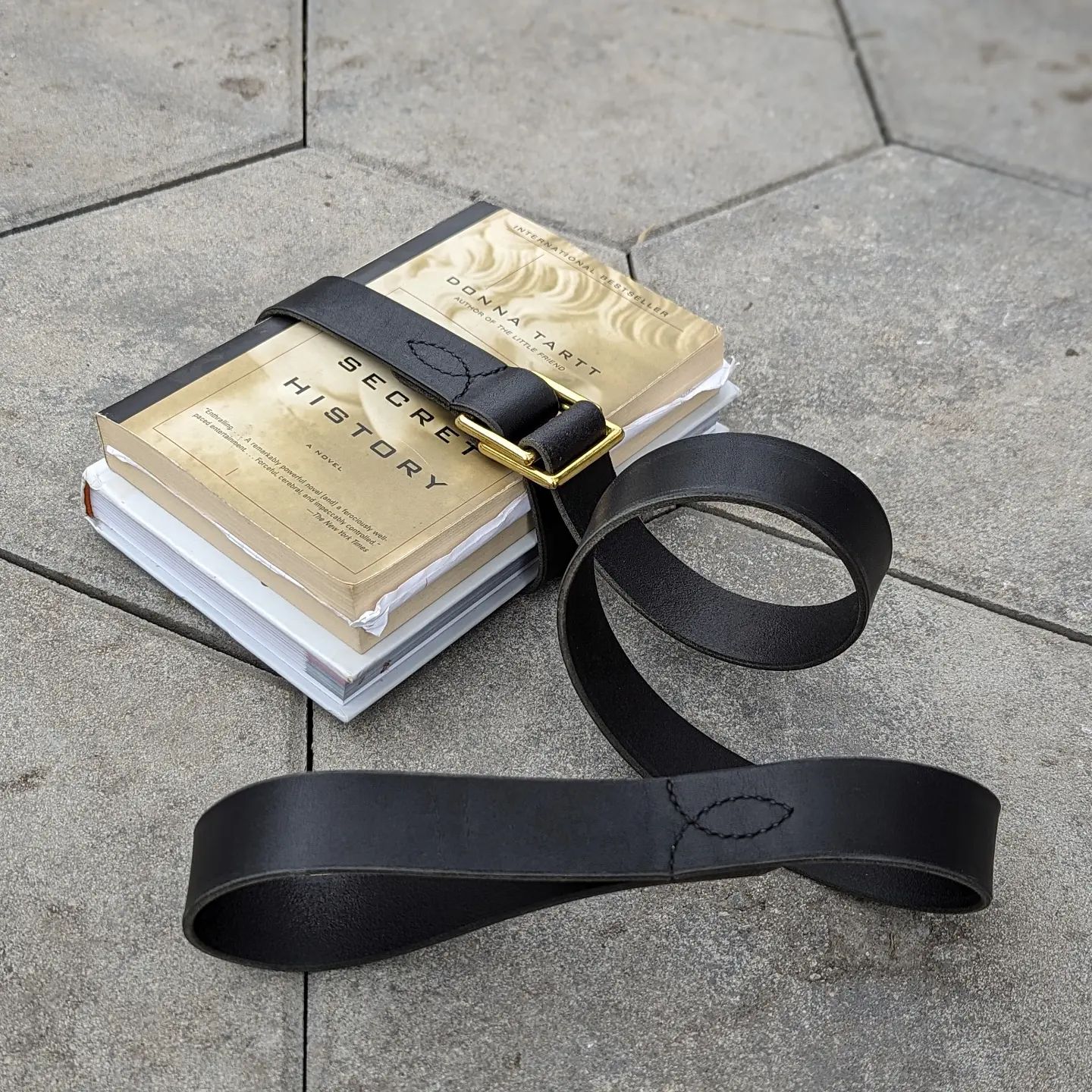 'The Byron' | Classic Book Belt in Coal Black