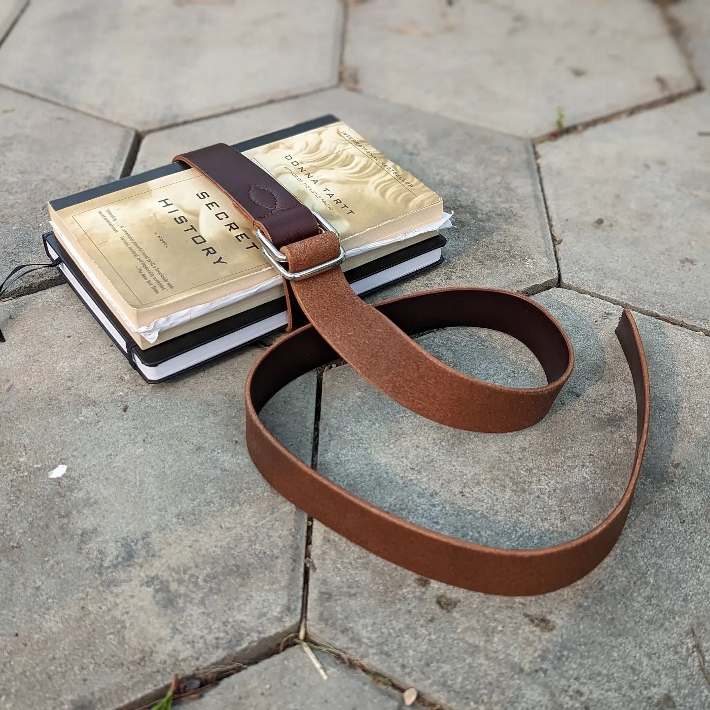 'The Hemingway' | Minimalist Book Belt in Berry Brown