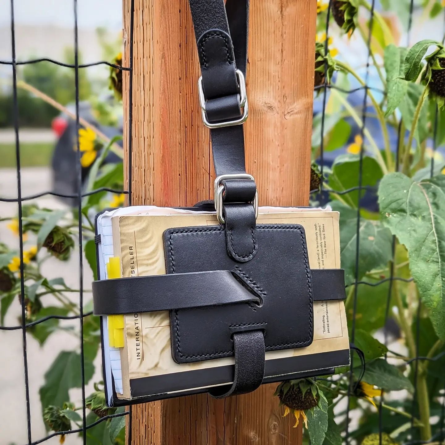 'The Shelley' | Traveller's Book Strap in Coal Black