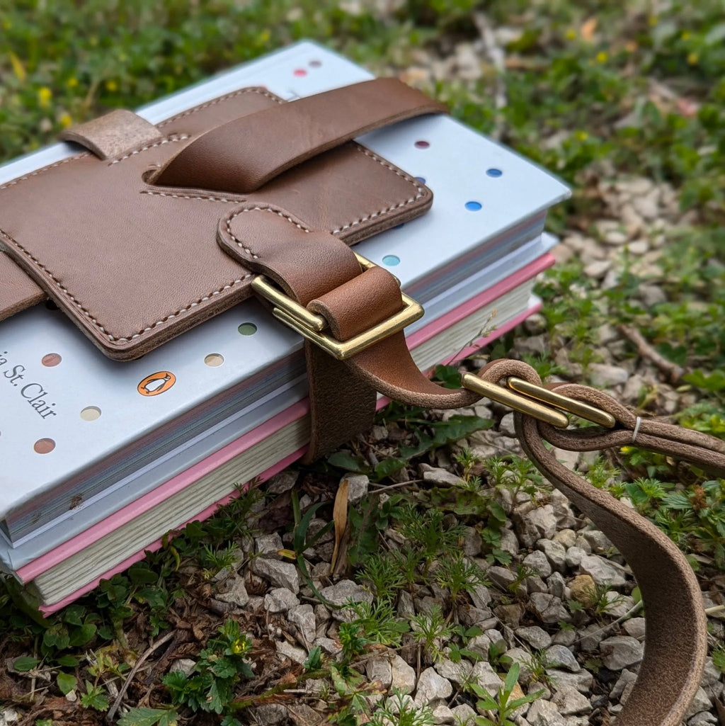 'The Shelley' | Signature Traveller's Book Strap