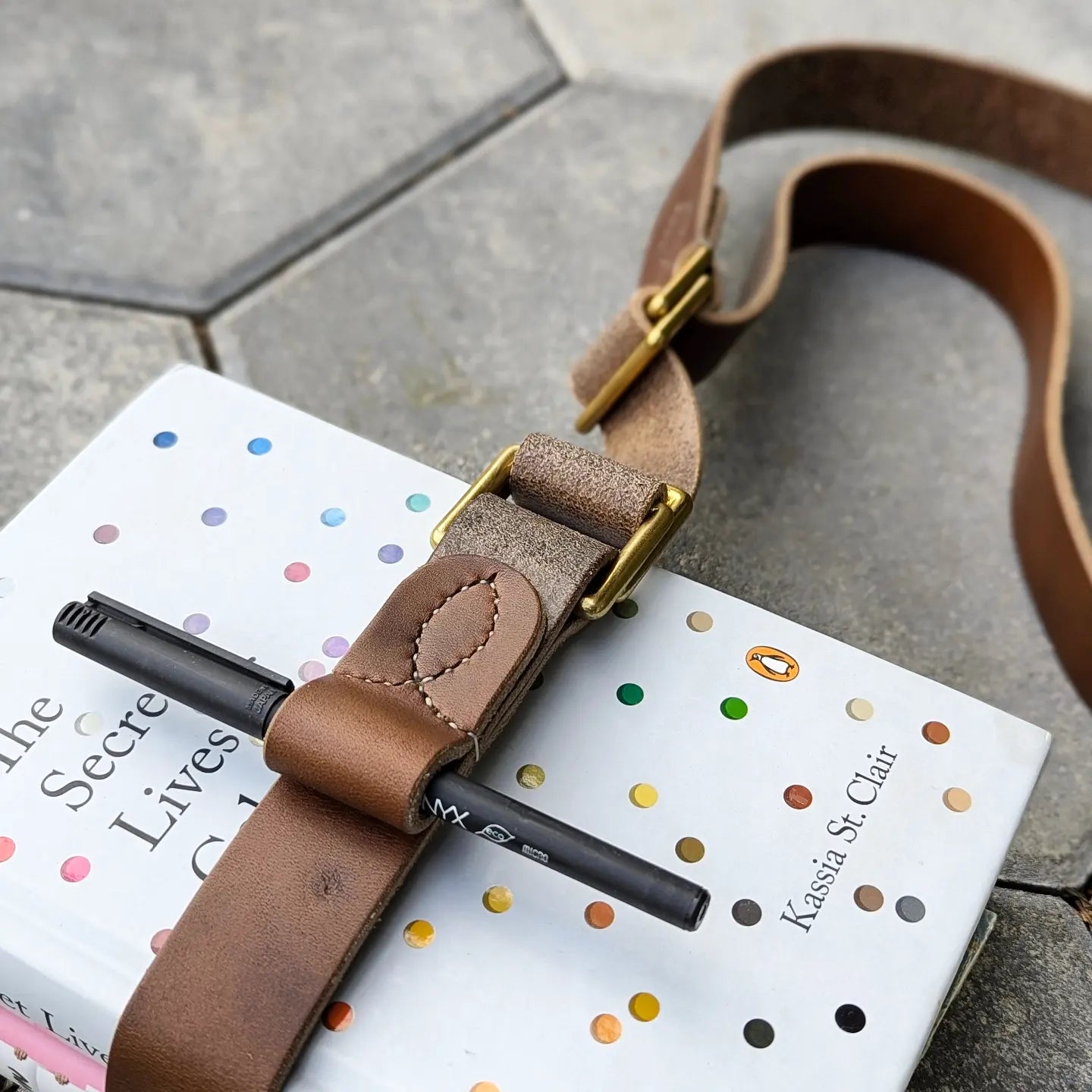 'The Woolf' | Journaling Book Belt in Tawny Brown