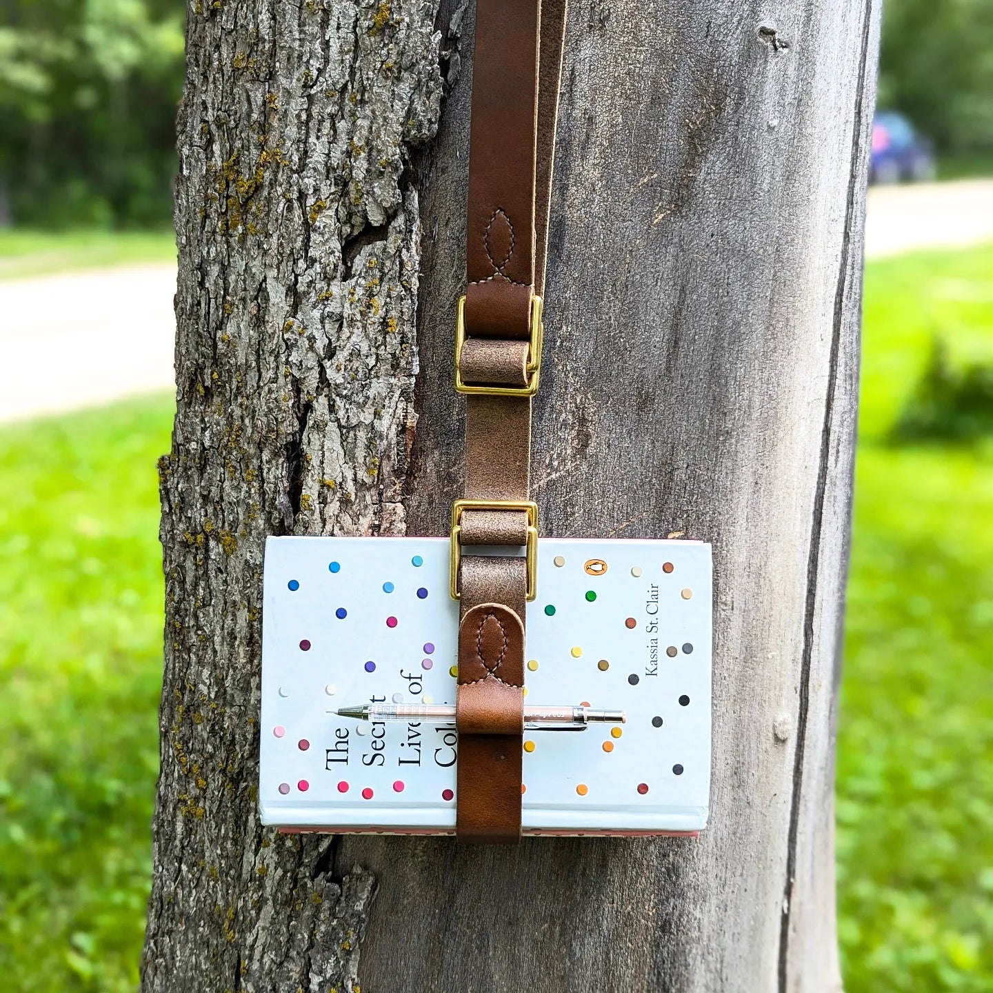 'The Woolf' | Journaling Book Belt in Tawny Brown