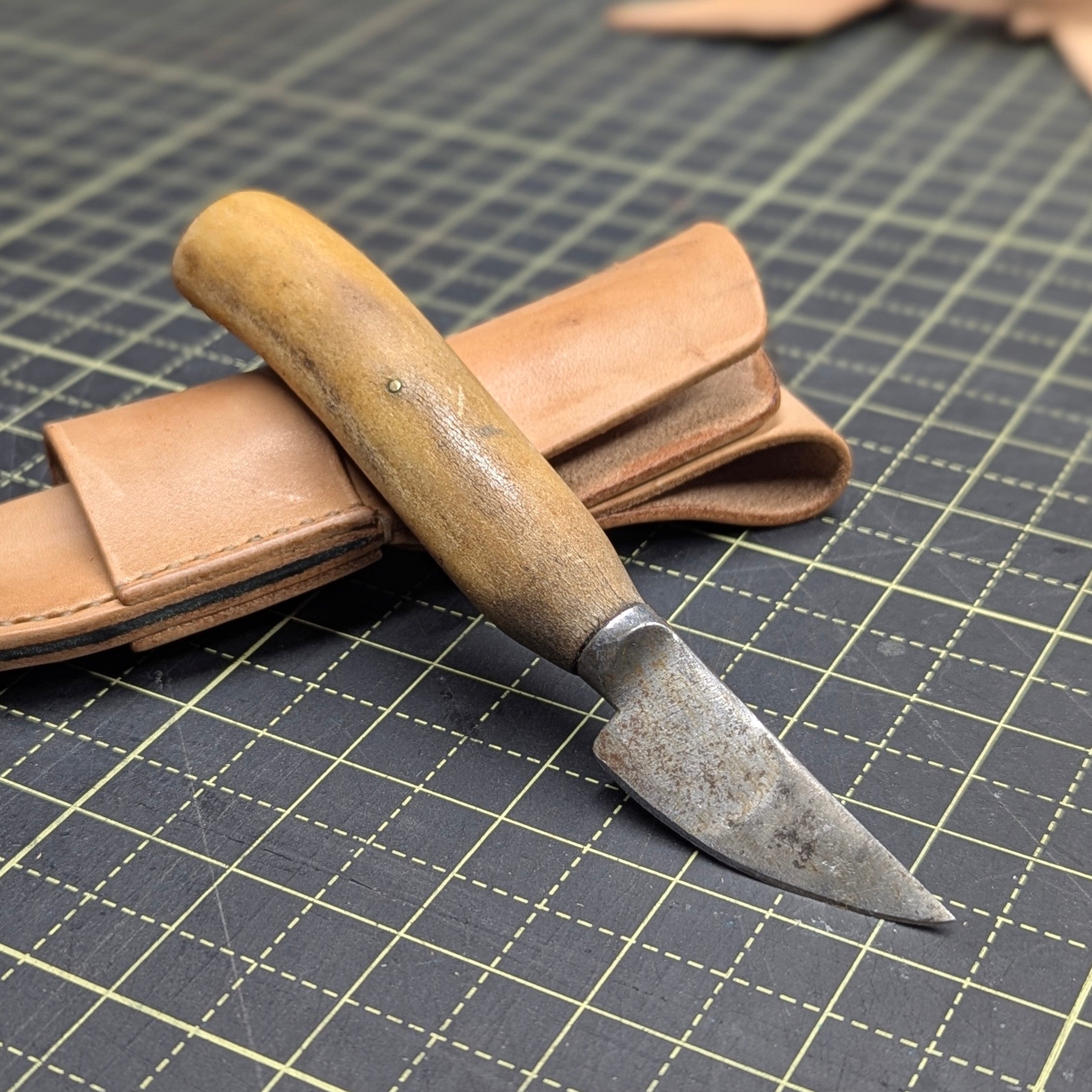 CUSTOM Knife Sheath | for S.B.