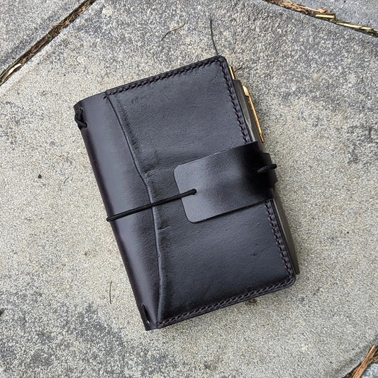 Pocket Size Traveller's Refillable Notebook | Eggplant Purple 'Live Edge' #17