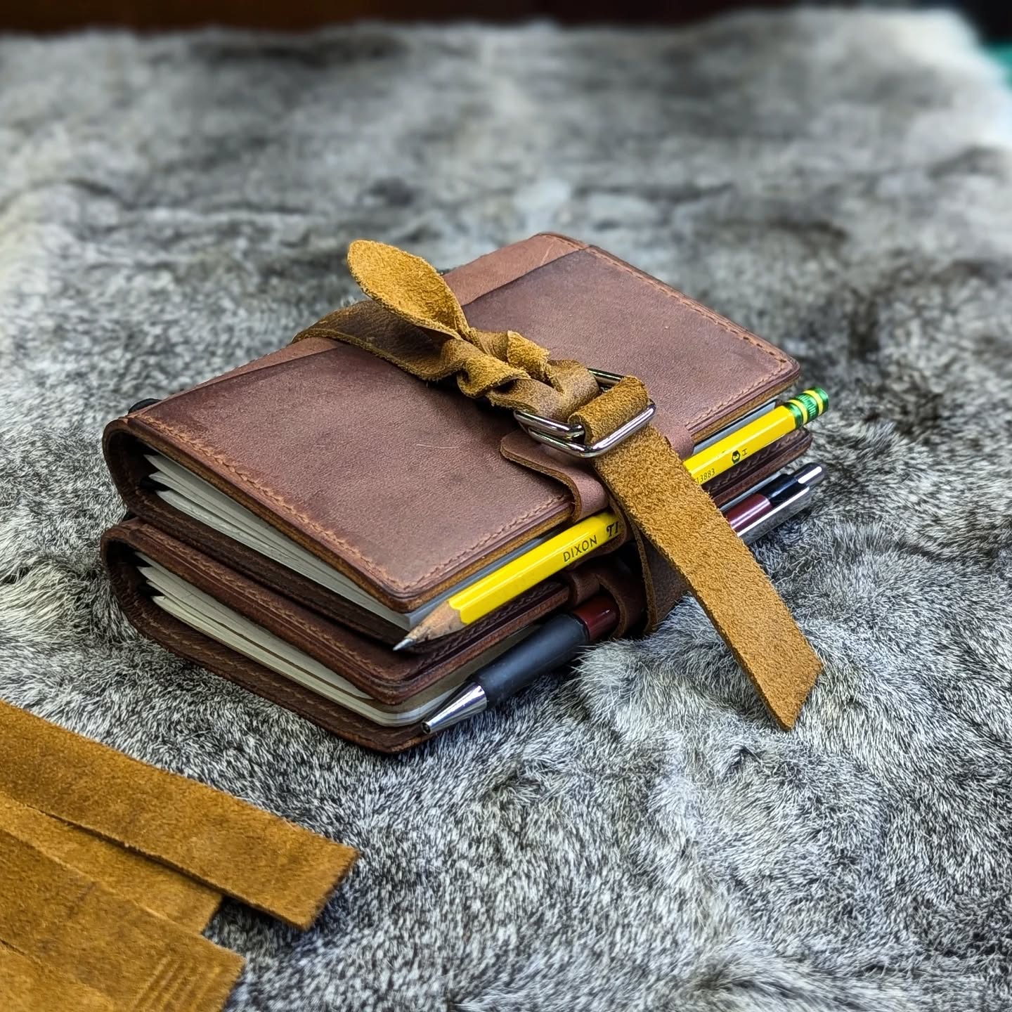 Leather Journal Cincher | Russet