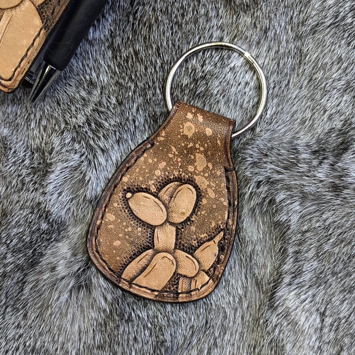 Key Fob | Tooled Balloon Dog