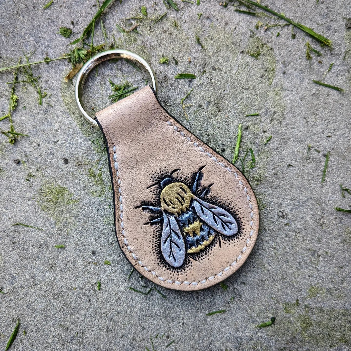 Key Fob | Tooled Bee & Honeycomb #1