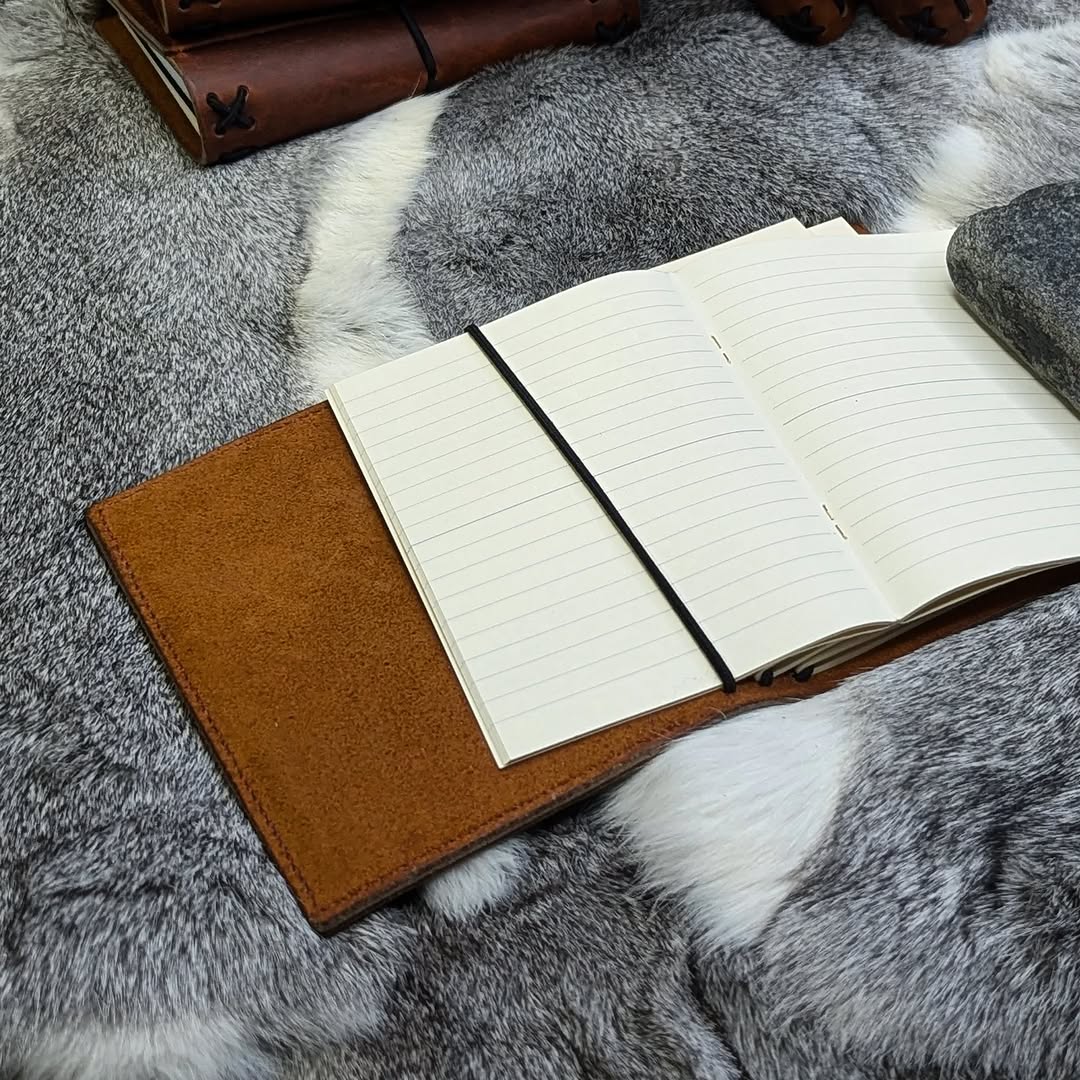 A6 Traveller's Refillable Notebook | Rua Tome 'Live Edge' #6