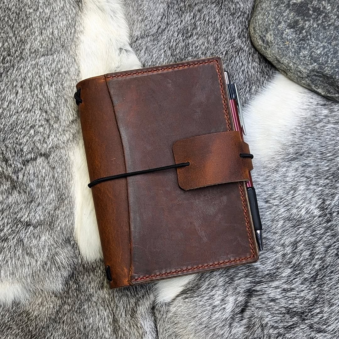 A6 Traveller's Refillable Notebook | Rua Tome 'Live Edge' #6