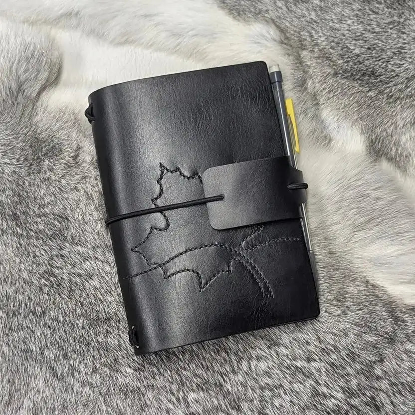 A6 Traveller's Refillable Notebook | Stitched Maple Leaf