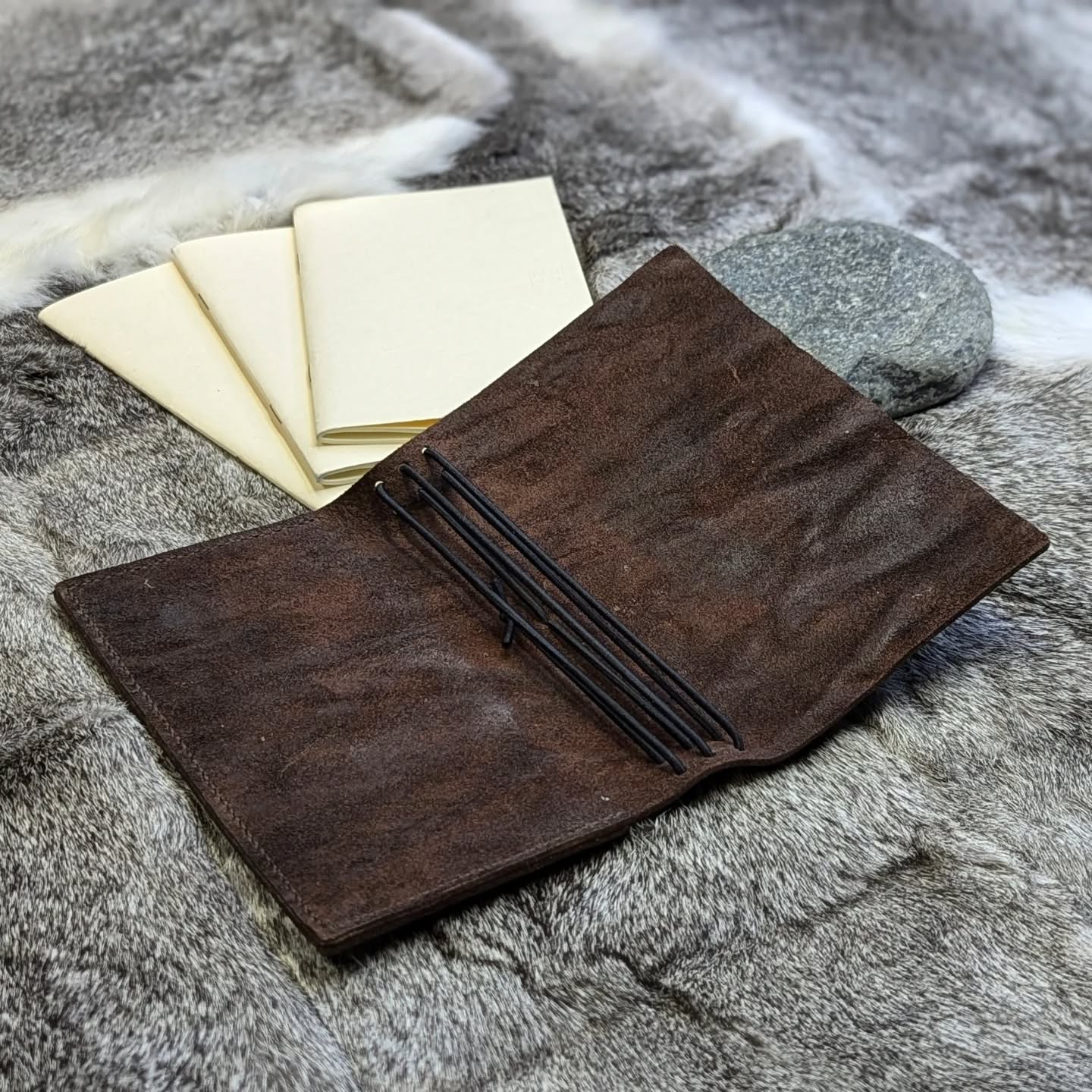 B6 SLIM Traveller's Refillable Notebook | Durham Bull Grain 'Live Edge' #1