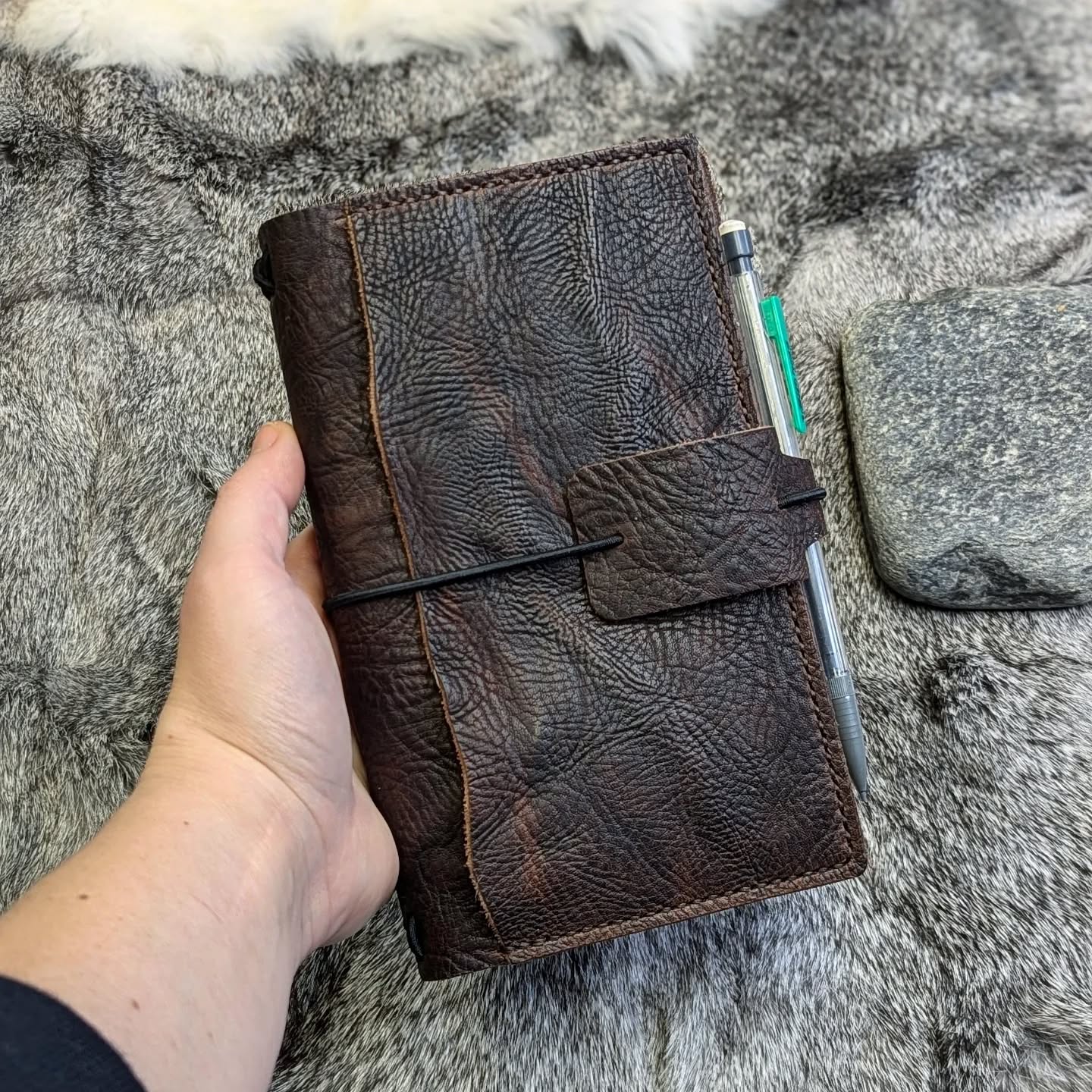 B6 SLIM Traveller's Refillable Notebook | Durham Bull Grain 'Live Edge' #1