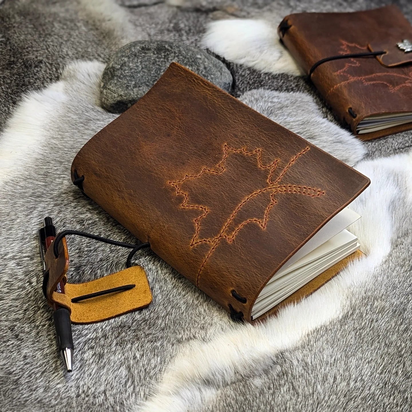 B6 SLIM Traveller's Refillable Notebook | Stitched Maple Leaf #1