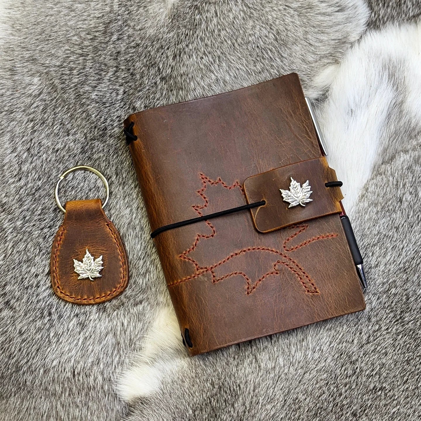 A6 Traveller's Refillable Notebook + Fob GIFT SET | Stitched Maple Leaf