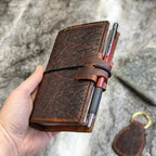 PASSPORT Traveller's Refillable Notebook + Fob GIFT SET | Bison Grain 'Live Edge'