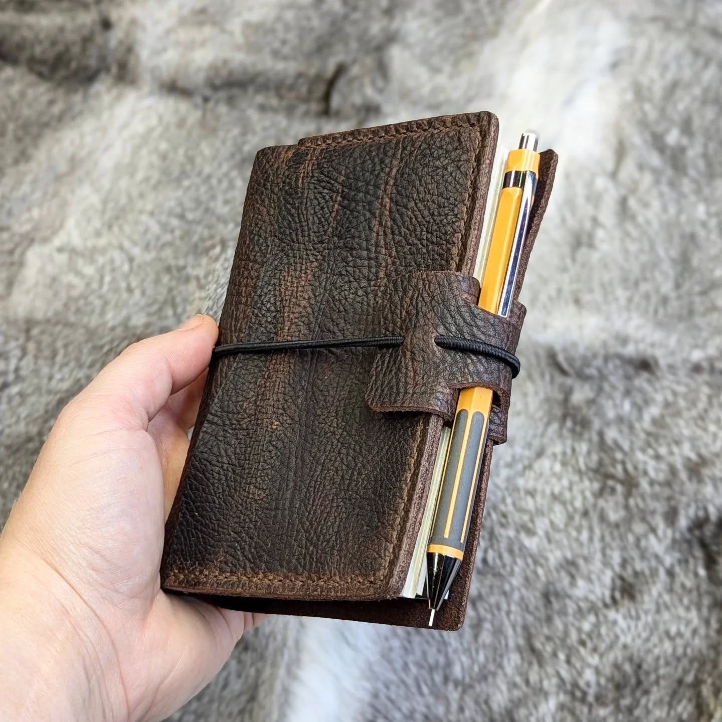 Passport Traveller's Refillable Notebook | Bull Grain 'Live Edge' #1