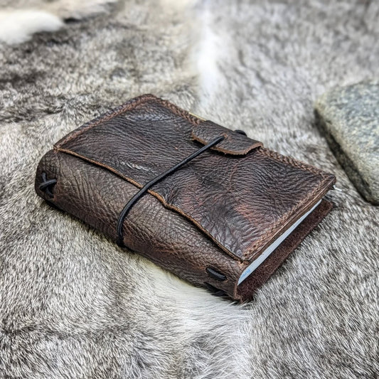 PASSPORT Traveller's Refillable Notebook | Bull Grain 'Live Edge' #2