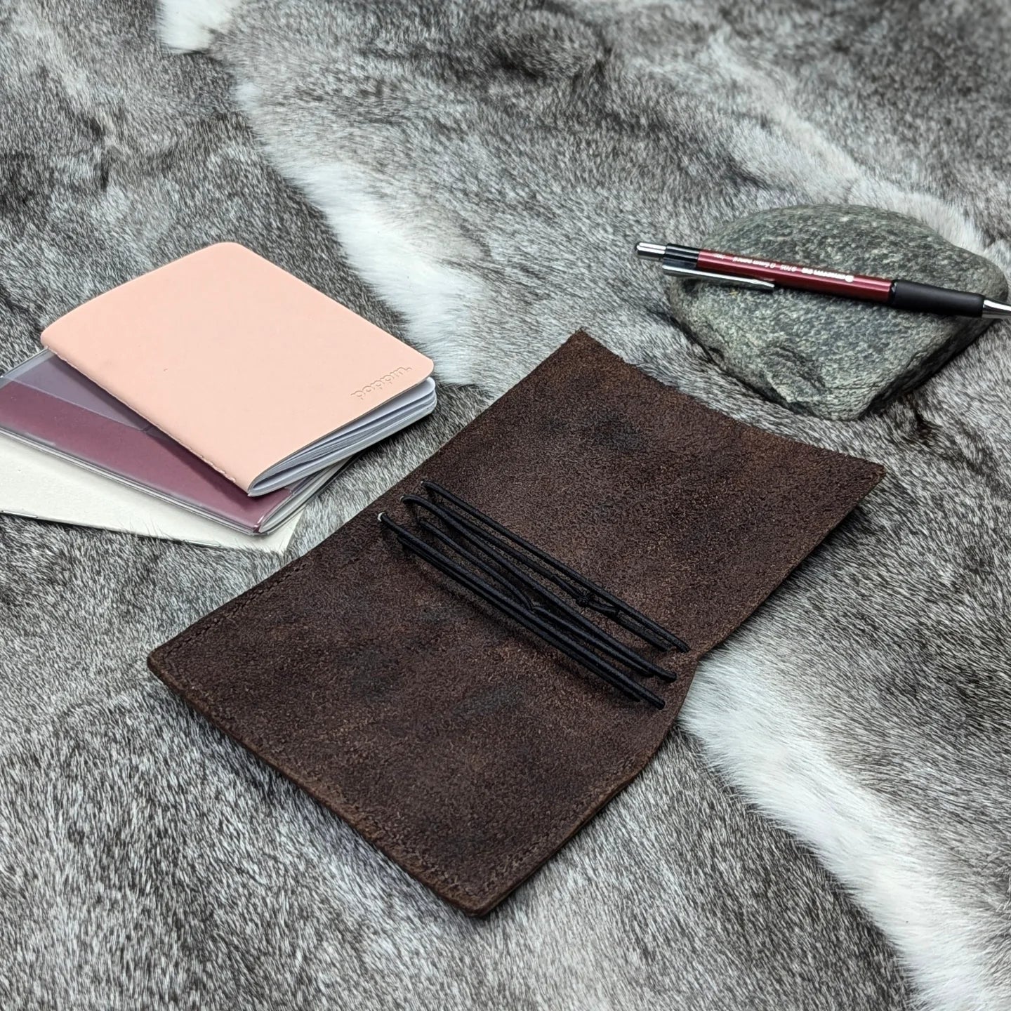 PASSPORT Traveller's Refillable Notebook | Bull Grain 'Live Edge' #3