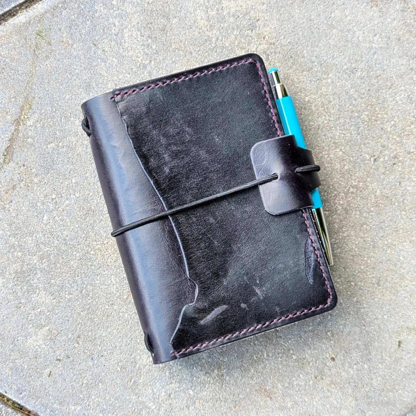 Passport Traveller's Refillable Notebook | Eggplant Purple 'Live Edge' #1