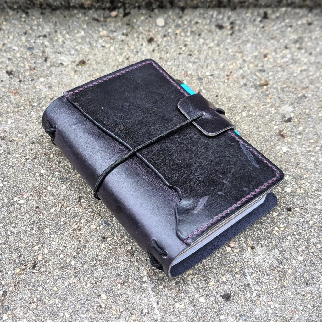 PASSPORT Traveller's Refillable Notebook | Eggplant Purple 'Live Edge' #1