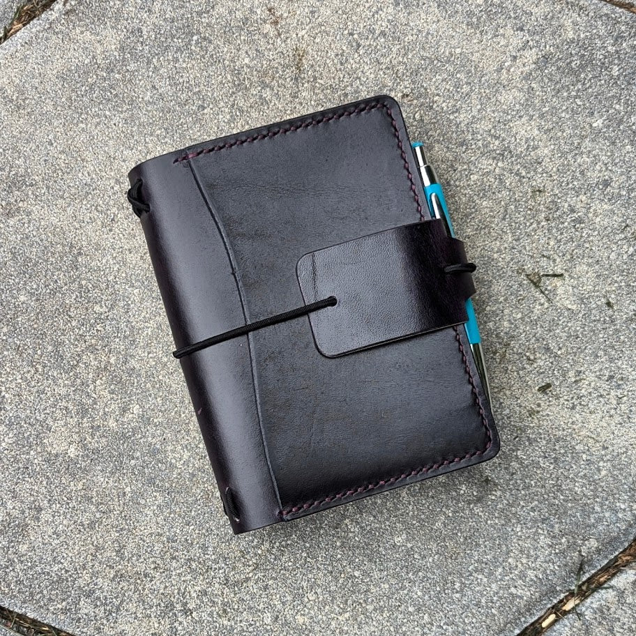 Passport Traveller's Refillable Notebook | Eggplant Purple 'Live Edge' #9