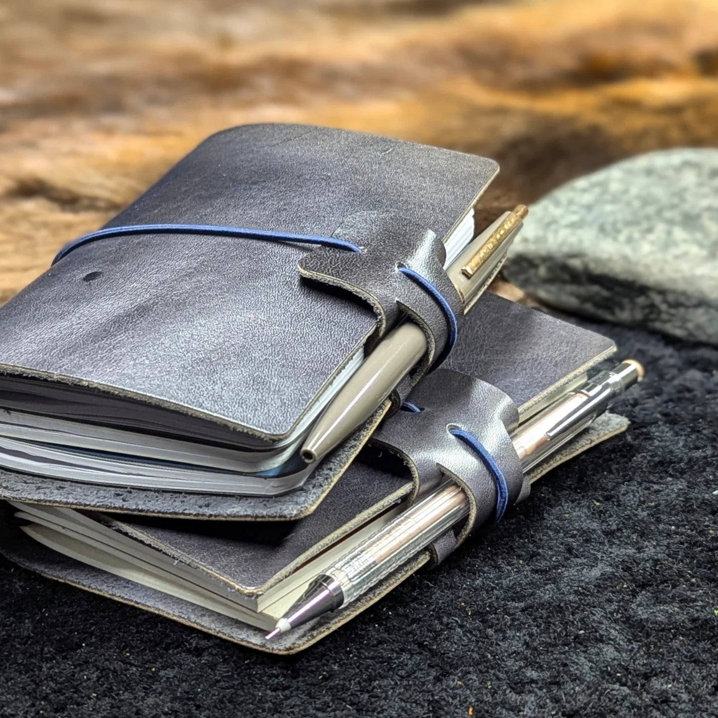 PASSPORT Traveller's Refillable Notebook | Hazy Grey