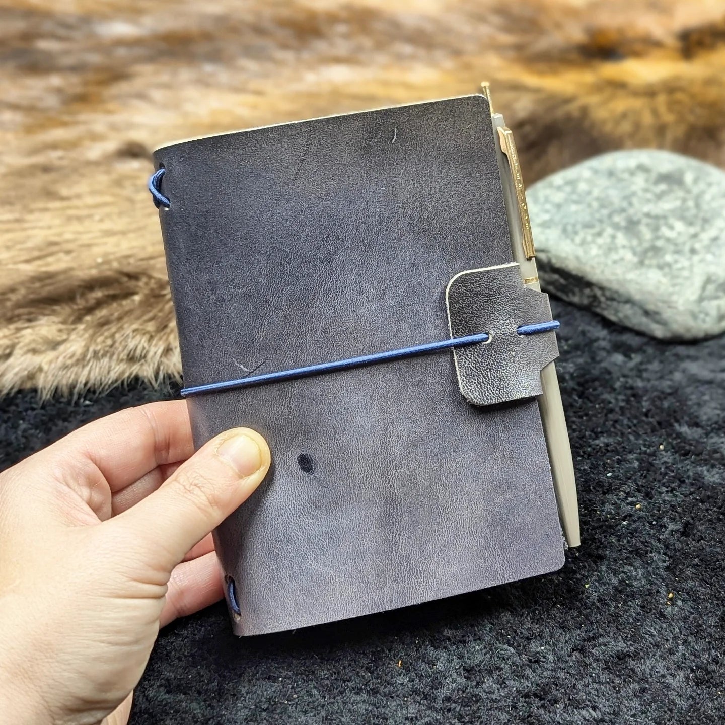PASSPORT Traveller's Refillable Notebook | Hazy Grey
