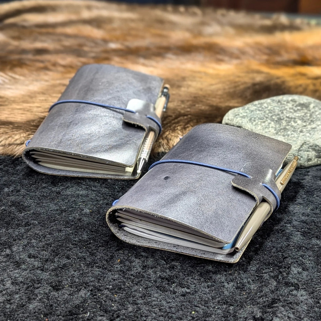 PASSPORT Traveller's Refillable Notebook | Hazy Grey