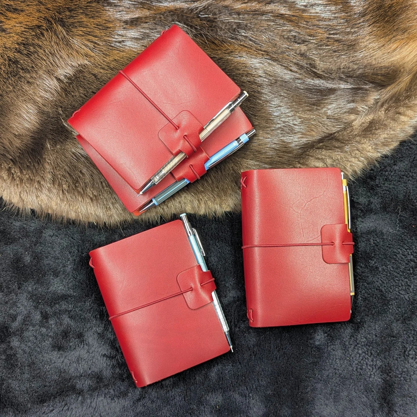 Traveller's Refillable Notebook | Cardinal Red