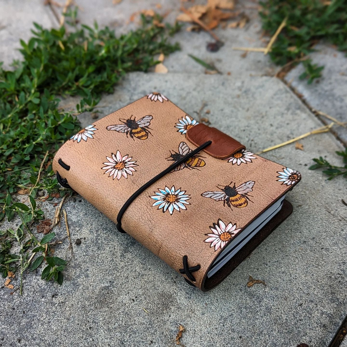 Passport Traveller's Refillable Notebook | Pyrography Bees + Flowers #1