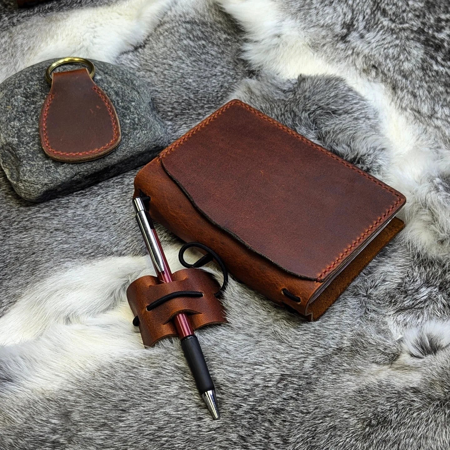 PASSPORT Traveller's Refillable Notebook | Rua Tome 'Live Edge' #1