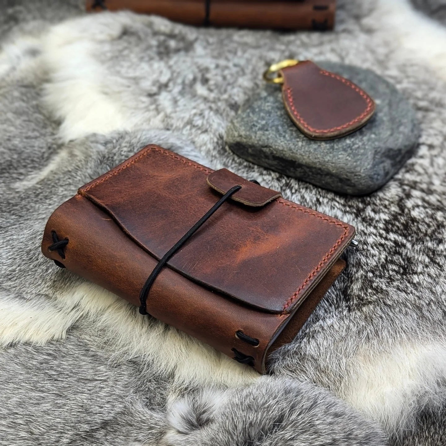 PASSPORT Traveller's Refillable Notebook | Rua Tome 'Live Edge' #2