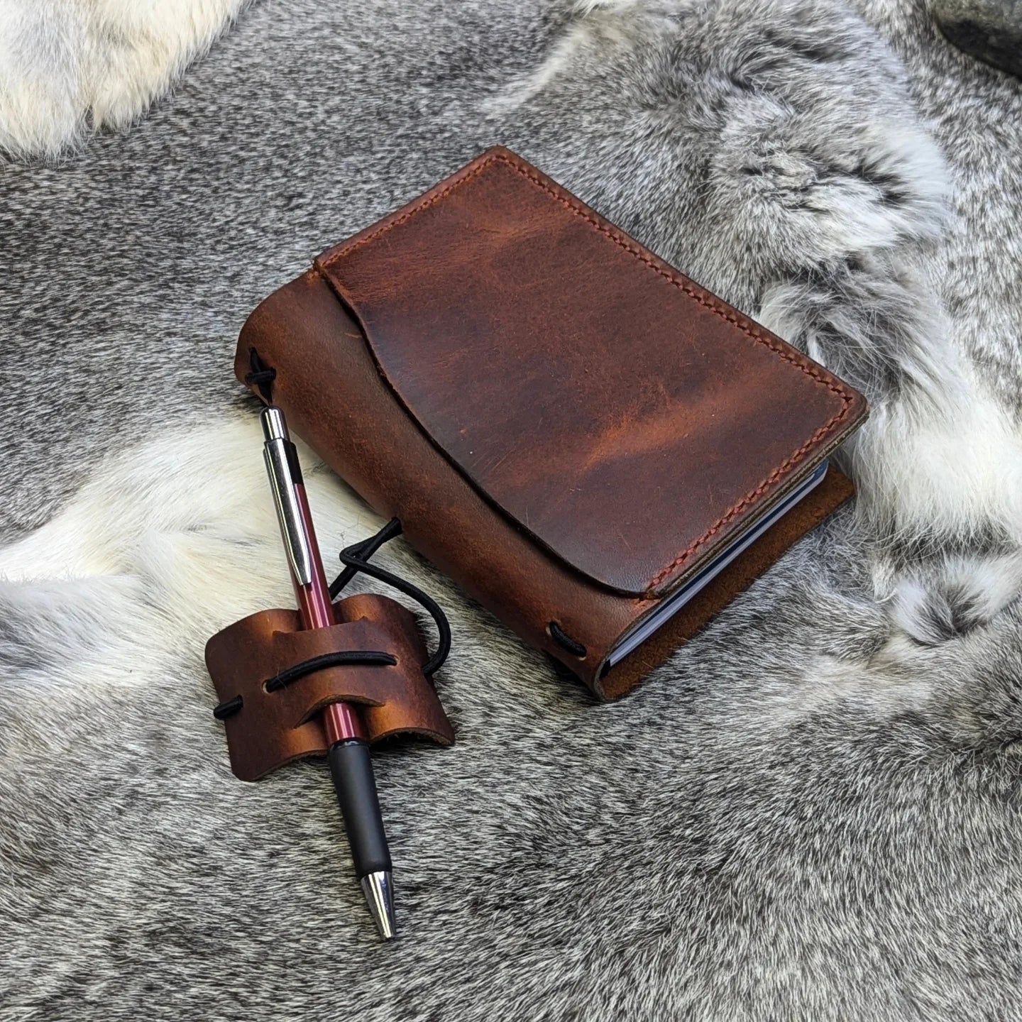 PASSPORT Traveller's Refillable Notebook | Rua Tome 'Live Edge' #2