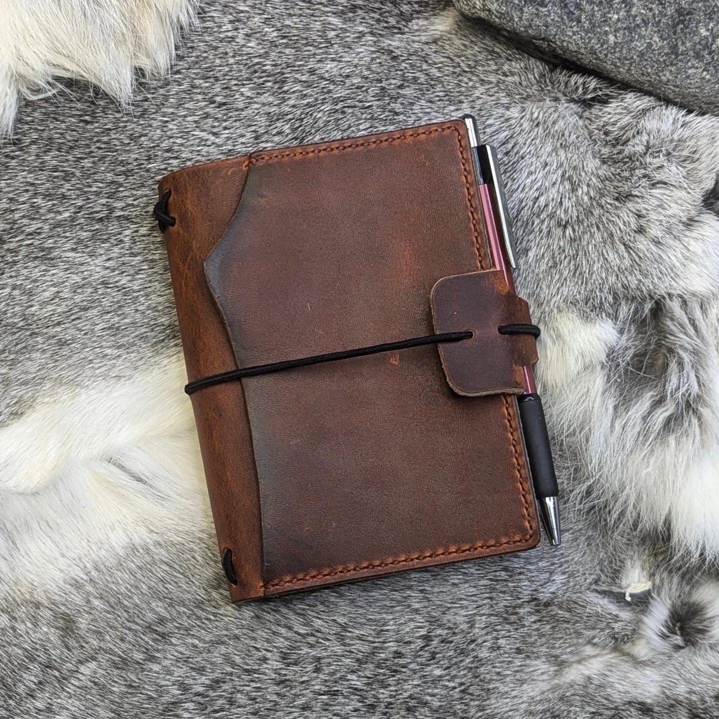 PASSPORT Traveller's Refillable Notebook | Rua Tome 'Live Edge' #3