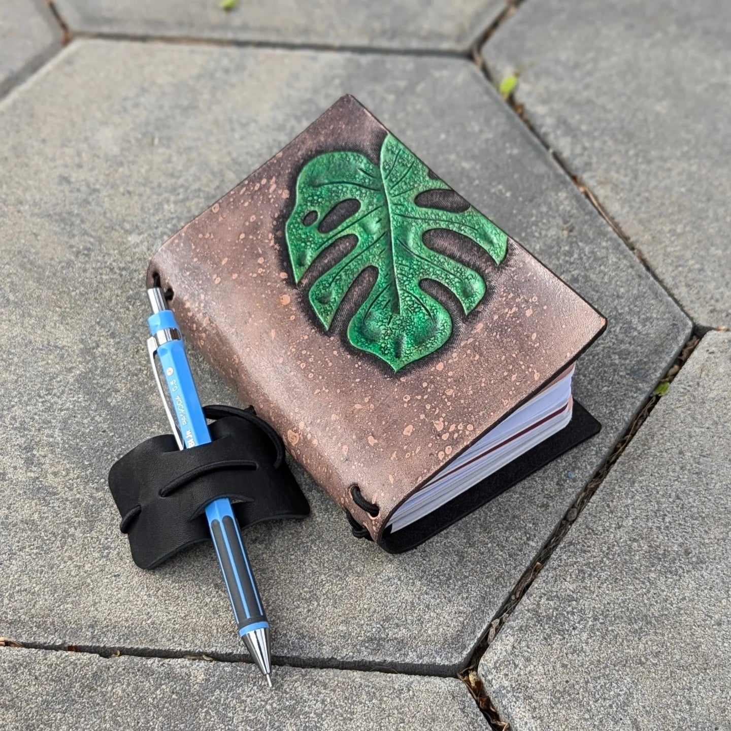 PASSPORT Traveller's Refillable Notebook | Tooled Monstera Leaf #3