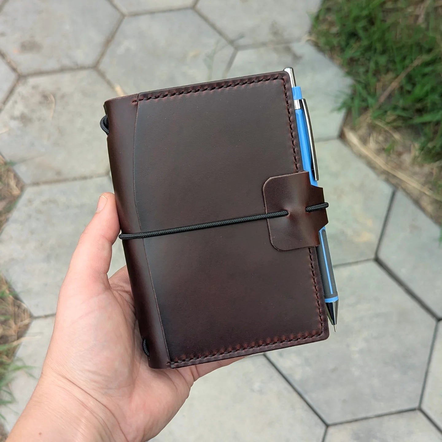 PASSPORT Traveller's Refillable Notebook | Wild Mahogany #2