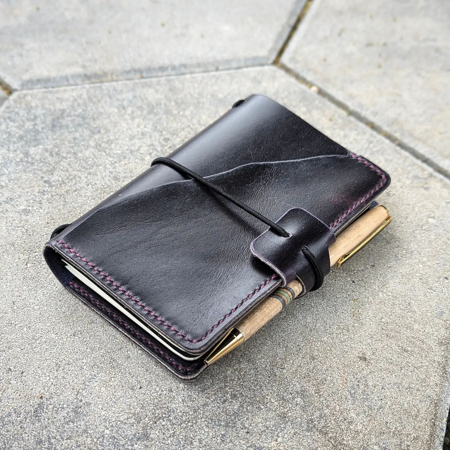 Pocket Traveller's Refillable Notebook | Eggplant Purple with 'Live Edge' #1