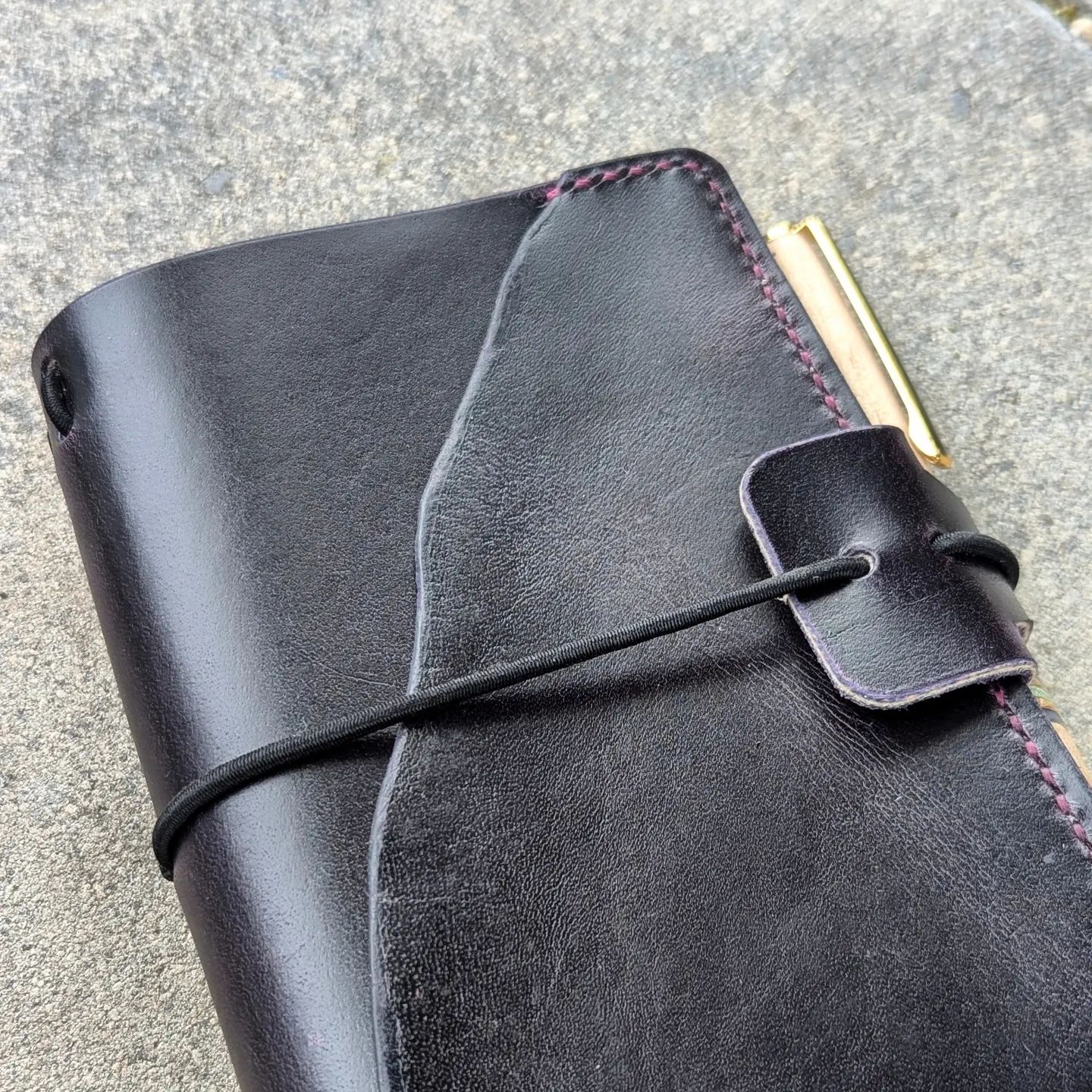 Pocket Traveller's Refillable Notebook | Eggplant Purple with 'Live Edge' #1