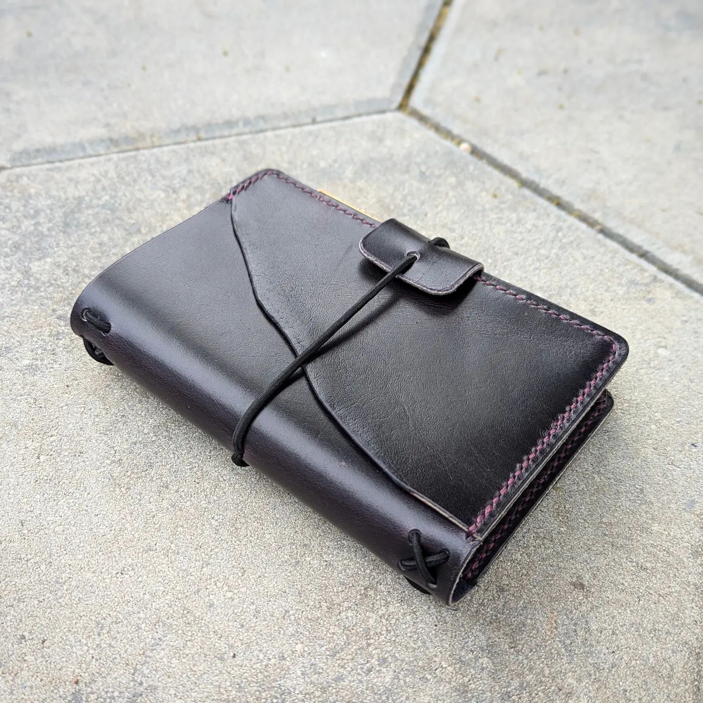 Pocket Traveller's Refillable Notebook | Eggplant Purple with 'Live Edge' #1