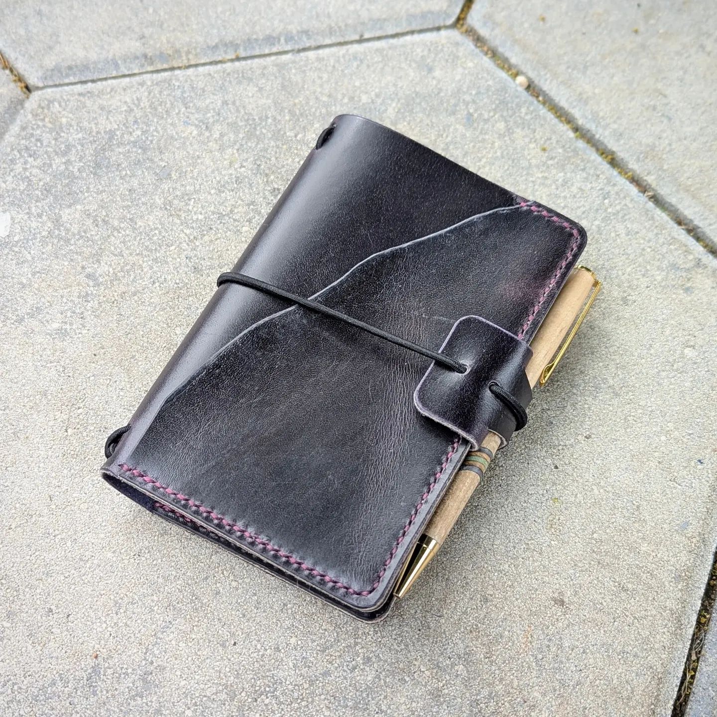 Pocket Traveller's Refillable Notebook | Eggplant Purple with 'Live Edge' #1