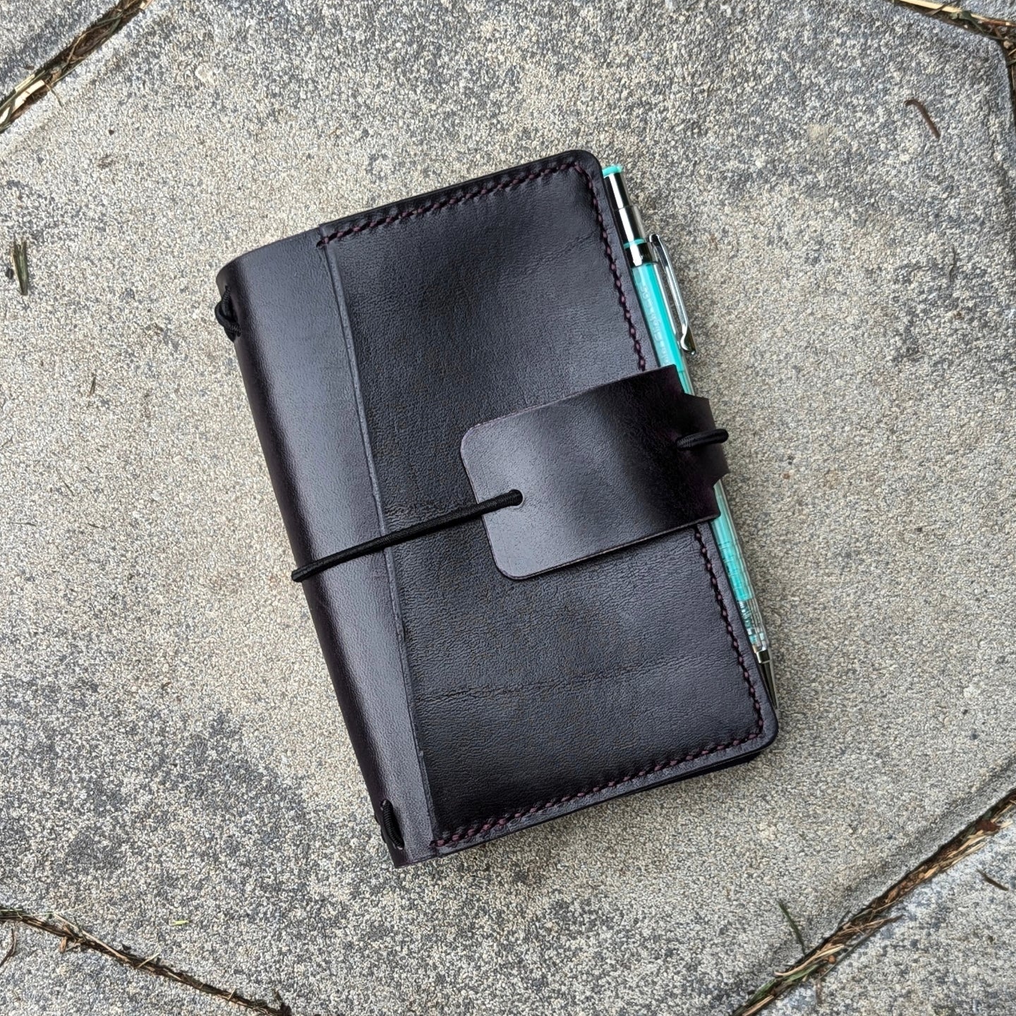 Pocket Traveller's Refillable Notebook | Eggplant Purple 'Live Edge' #11