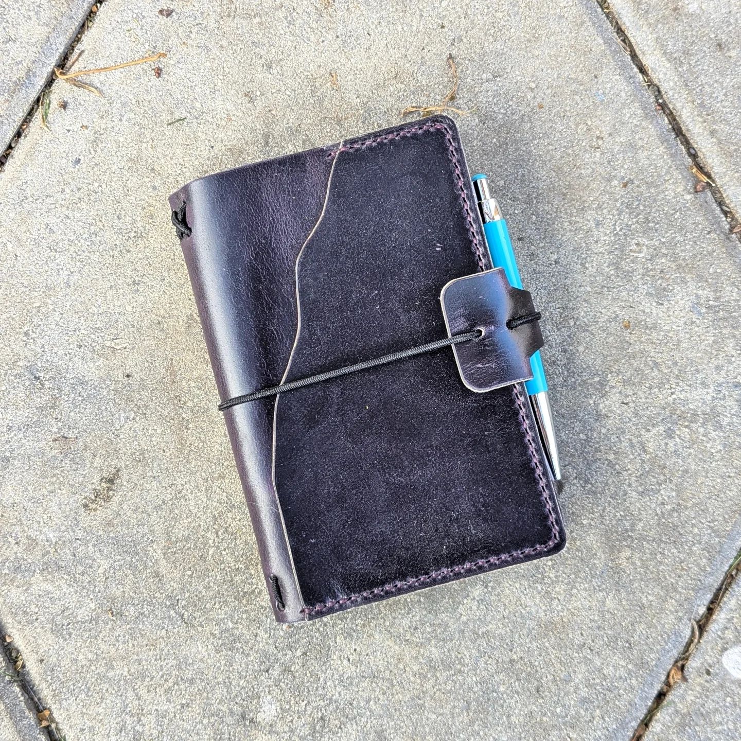 Pocket Traveller's Refillable Notebook | Eggplant Purple 'Live Edge' #23