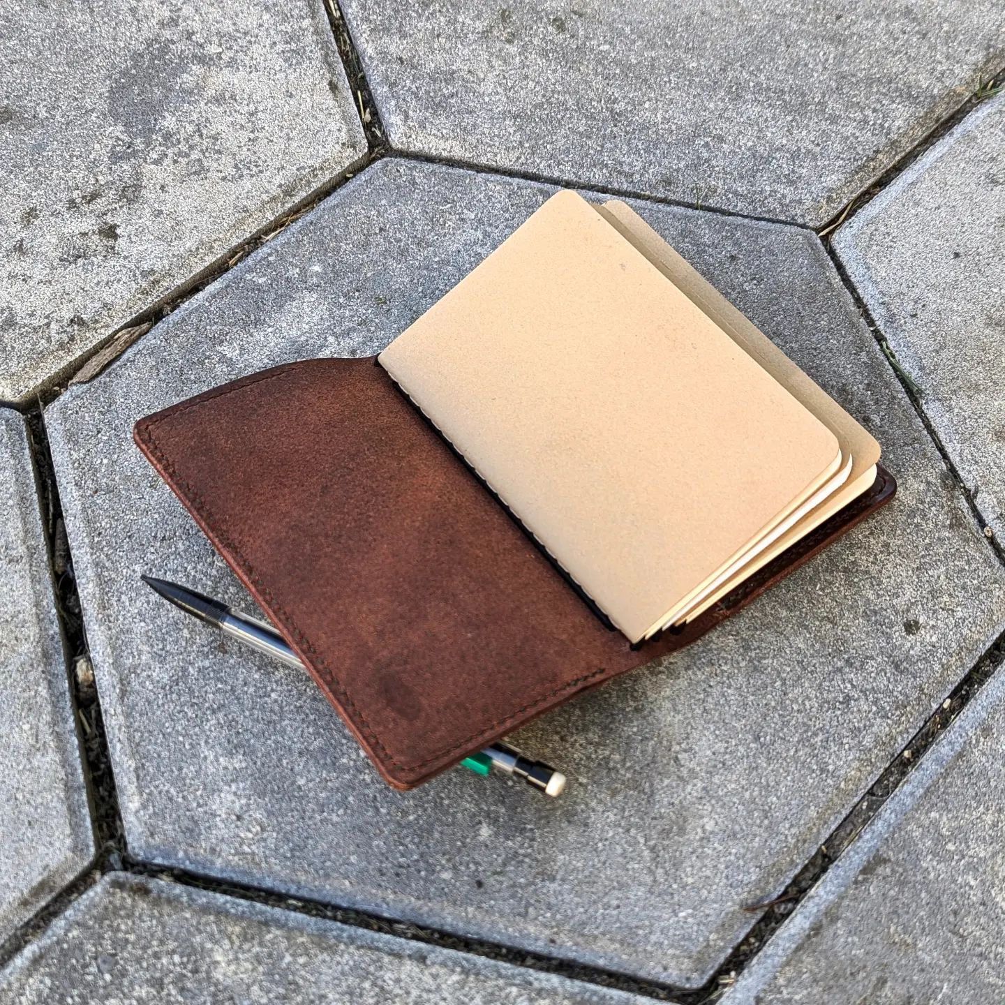 POCKET Traveller's Refillable Notebook | Dark Red Distressed Leather